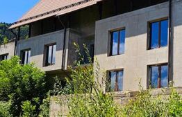 Pensiune intabulata de 800 mp, teren 7000 mp. localitatea Bran