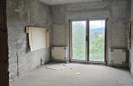 Pensiune intabulata de 800 mp, teren 7000 mp. localitatea Bran