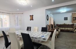 Casa individuala 277 mp, 3 dormitoare, teren 2500 mp, Campia Turzii