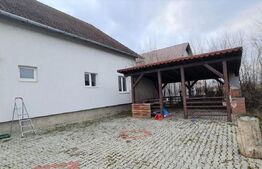 Casa individuala 277 mp, 3 dormitoare, teren 2500 mp, Campia Turzii