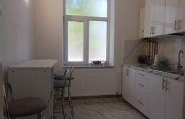 Ultracentral, 5 camere intrari separate,2bai,2 bucatarii,oportunitate comerciala