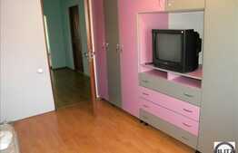 Apartament cu 2 camere, 90 mp, la mansarda unei vile, zona Scolii de Politie