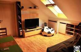 De vanzare 3 camere, 65 mp, decomandat, A.C., zona strazii Buna Ziua