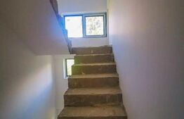 Pensiune semifinisata, 600mp utili, 18 camere, Predeal