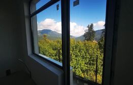 Pensiune semifinisata, 600mp utili, 18 camere, Predeal