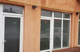 Spatiu comercial cu vitrina, 54 mp, in Sannicoara