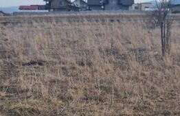 Teren intravilan Sanpetru- 811mp o parcela -sunt 3 parcele, front 18 m liniari 