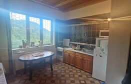 CASĂ cu semineu ,6 camere , ȘIRNEA 1000 mp teren, zona linistita .