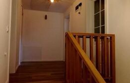 Casa 5 camere, IZVOR