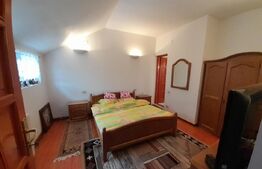Apartament la casă tip vilă 4 camere în Predeal