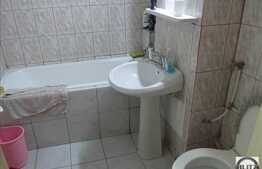 Vanzare 3 camere decomandat, 65 mp utili in zona Calea Floresti