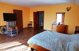 Casa in Harman, cu panouri fotovoltaice,  340 mp utili , 1000 mp teren