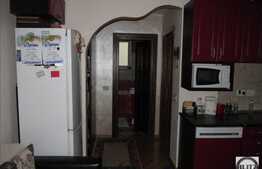 Vanzare 3 camere, balcon, etaj intermediar, zona Eroilor! Parcare cu CF!