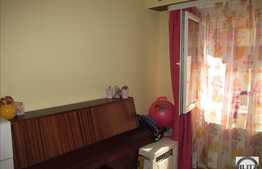 Vanzare 3 camere, balcon, etaj intermediar, zona Eroilor! Parcare cu CF!