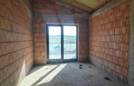 Casa 184 mp , vedere spre Lac, Campenesti