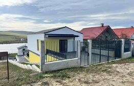 Casa 184 mp , vedere spre Lac, Campenesti