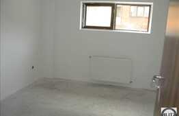 Vanzare 3 camere, partial finisat, zona nou dezvoltata! Pret bun!