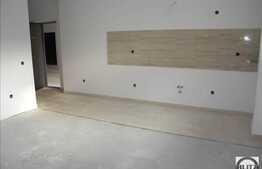 Vanzare 3 camere, partial finisat, zona nou dezvoltata! Pret bun!