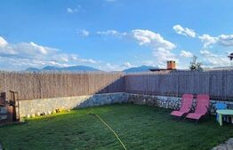 Casa insiruita in Sanpetru