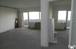 2 camere, 56 mp, 10 mp balcon, la doua minute de Avram Iancu! Parcare!