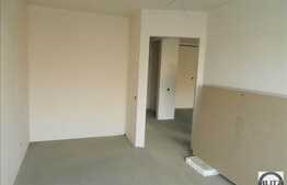 2 camere, 56 mp, 10 mp balcon, la doua minute de Avram Iancu! Parcare!