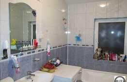 Vanzare 2 camere,51 mp, 3 balcoane, imobil nou, zona strazii Eroilor!