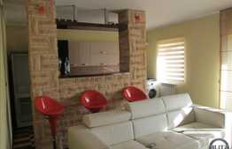 Apartament cochet cu 2 camere, 54 mp, balcon de 7 mp! Totul NOU! Zona Cetatii!