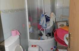 3 camere, 65 mp utili, loc de parcare, boxa la subsol, zona strazii Horea