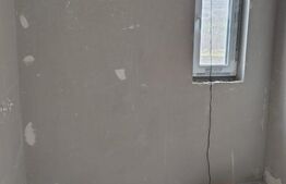 Casa individuală semifinisată, 125 mp utili, 700 mp teren, Corpadea
