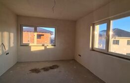 Duplex 110 mp utili, 300 mp teren, orientare sudică, Dezmir