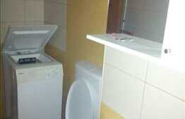 Apartament de vanzare,  4 camere, 80 mp utili