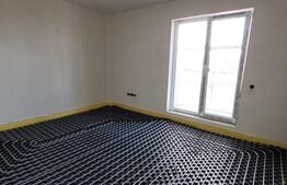 Apartament 3 camere, 80 mp, in ansamblu rezidential nou, zona Teilor