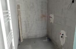 Apartament 3 camere, 80 mp, in ansamblu rezidential nou, zona Teilor