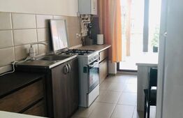 Casa 4 camere, pe doua niveluri, gradina si terasa, in Sanpetru