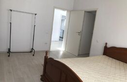 Casa 4 camere, pe doua niveluri, gradina si terasa, in Sanpetru