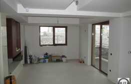 3 camere, 135 mp, etaj intermediar, parcare, boxa, zona Grand Hotel Italia!