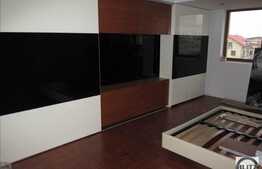 3 camere, 135 mp, etaj intermediar, parcare, boxa, zona Grand Hotel Italia!