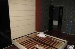 3 camere, 135 mp, etaj intermediar, parcare, boxa, zona Grand Hotel Italia!