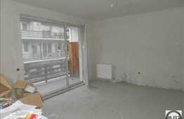 De vanzare 2 camere, 52 mp, 2 balcoane, semifinisat, zona strazii Eroilor!