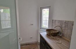 Casa de inchiriat pe doua Nivele, birou sau locuinta. Zona Centrala Platinia !