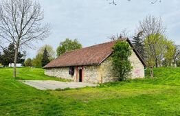 Spatiu pentru bistro/ cafenea/ club, 158 mp, zona Cetatuie