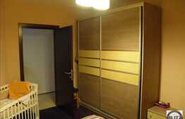 De vanzare apartament 3 camere, 78 mp, zona Oncos