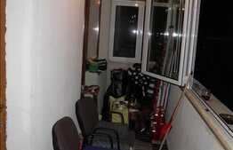 De vanzare apartament 3 camere, 78 mp, zona Oncos