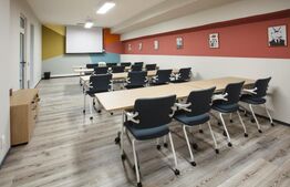 Cladire de birouri, Ultracentral