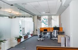 Cladire de birouri, Ultracentral