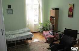 Apartament 3 camere, 97 mp utili, loc parcare, boxa la subsol, zona Horea!