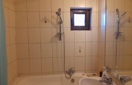 Apartament 3 camere, decomandat, 73mp, zona Predeal