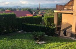 2 CASE DE VÂNZARE în municipiul SĂCELE 