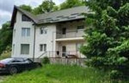 Casa 250 mp, 4 camere, zona Bran
