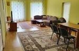 Casa 250 mp, 4 camere, zona Bran